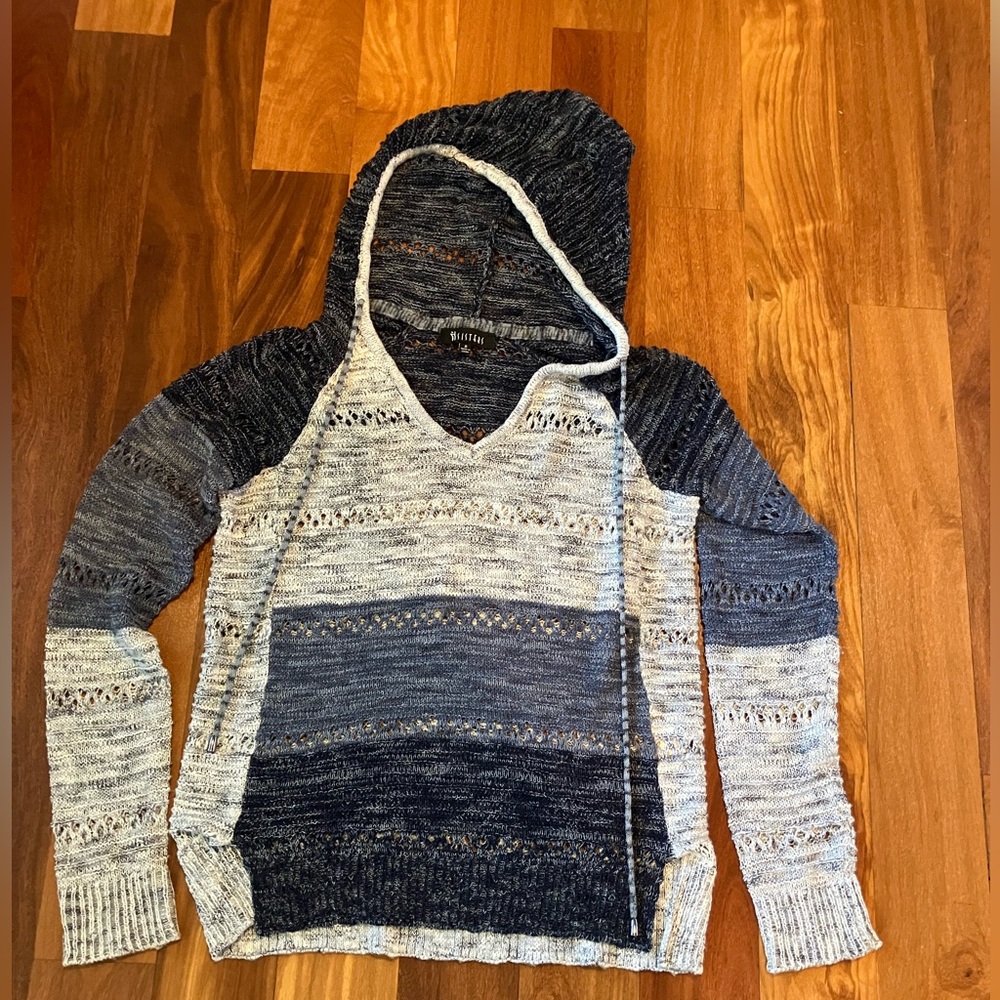 Two Sisters Blue Knit Top